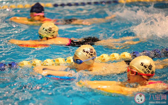 螞蟻莊園7月27日答案：游泳時耳朵進水下列哪種排水方式更安全有效