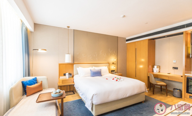 酒店不換床單不洗馬桶會被傳染疾病嗎 怎么判斷酒店衛生干不干凈 酒店不換床單不洗馬桶會被傳染疾病嗎 怎么判斷酒店衛生干不干凈