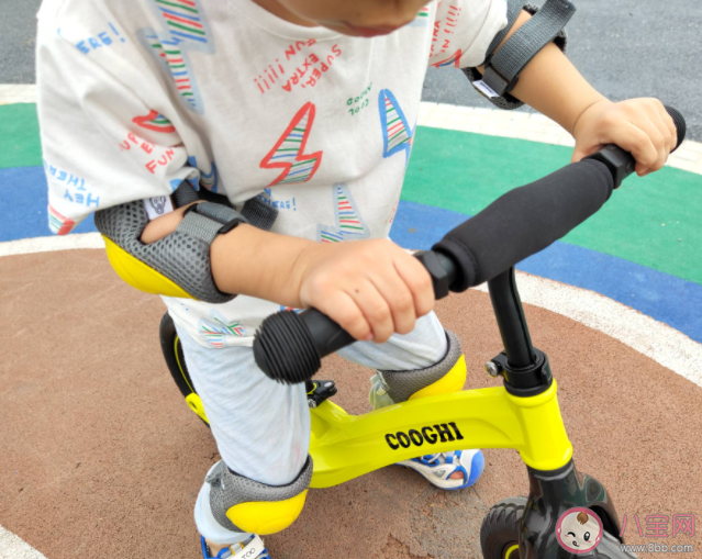 孩子多大可以騎平衡車 孩子學平衡車有什么好處