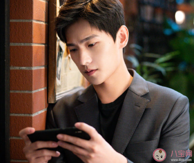 于途因為英雄池深被喬晶晶稱為什么 于途會玩哪些英雄