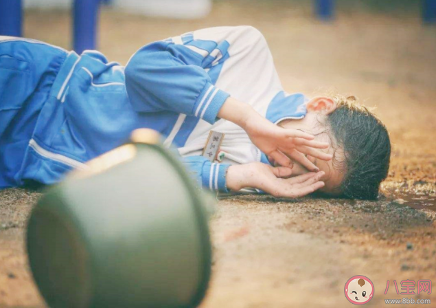 孩子被打家長(zhǎng)該鼓勵(lì)打回去嗎 日常家長(zhǎng)如何提高孩子的自我保護(hù)能力