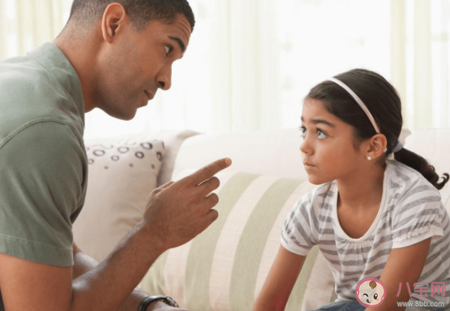 孩子被打家長(zhǎng)該鼓勵(lì)打回去嗎 日常家長(zhǎng)如何提高孩子的自我保護(hù)能力