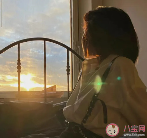 長得好看是一種職場優勢嗎 長的好看有哪些好處呢