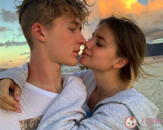 舔來的關系能持久嗎 怎么避免在愛情中卑微