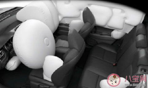 電動汽車和燃油車誰的安全性更高 新能源車著火的速度會比傳統汽車更快嗎