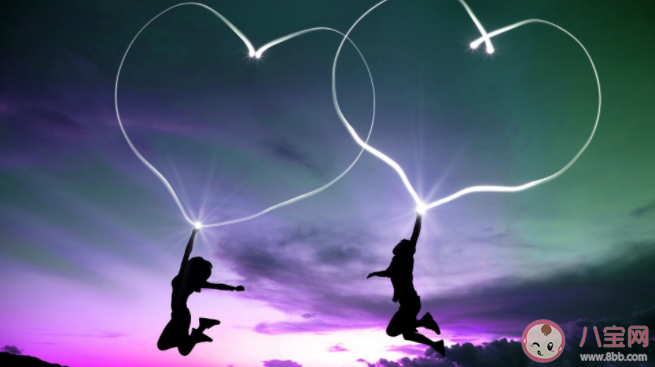 郭麒麟談愛情說喜歡就要接受他的多面 喜歡一個人就要接受對方的全部嗎