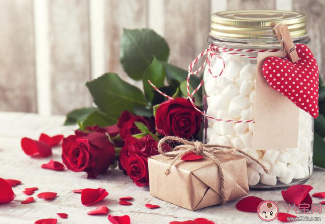 ?七夕收到老婆禮物了怎么表達 收到老婆七夕禮物的心情說說 ?七夕收到老婆禮物了怎么表達 收到老婆七夕禮物的心情說說