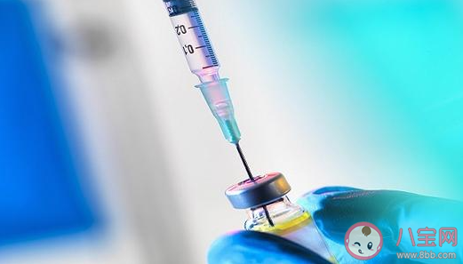 新冠病毒疫苗哪種更適合老年人 老年人接種疫苗前后需要停藥嗎 新冠病毒疫苗哪種更適合老年人 老年人接種疫苗前后需要停藥嗎