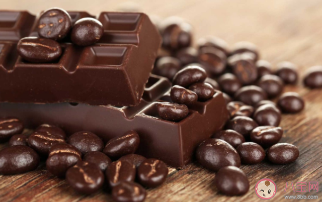 為什么吃黑巧克力可以減肥 如何合理吃黑巧克力減肥 為什么吃黑巧克力可以減肥 如何合理吃黑巧克力減肥