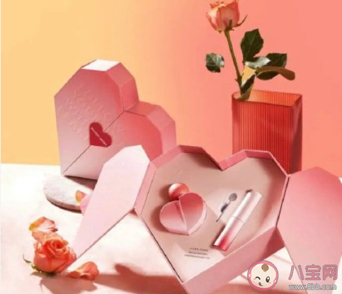 七夕送什么禮物最走心 七夕禮物該怎么準備 七夕送什么禮物最走心 七夕禮物該怎么準備