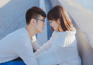 暗戀一個(gè)人要和他說(shuō)嗎 暗戀不說(shuō)會(huì)后悔嗎