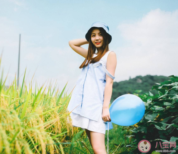 假裝成熟是一種什么感覺 成熟是可以裝出來的嗎 假裝成熟是一種什么感覺 成熟是可以裝出來的嗎