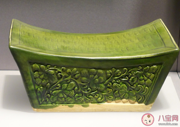 為什么古人的枕頭又高又硬 瓷枕睡著不難受嗎 為什么古人的枕頭又高又硬 瓷枕睡著不難受嗎