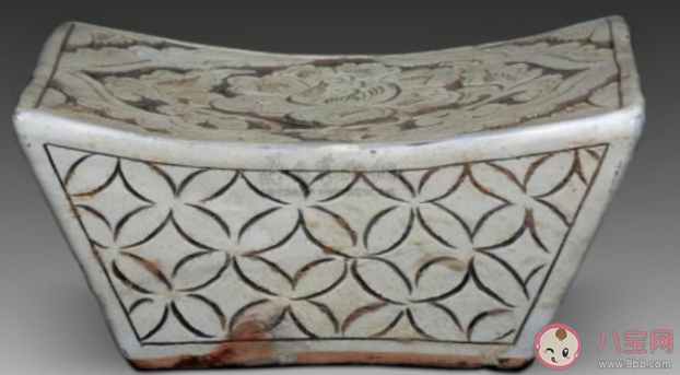 為什么古人的枕頭又高又硬 瓷枕睡著不難受嗎 為什么古人的枕頭又高又硬 瓷枕睡著不難受嗎