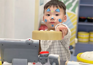 寶爸寶媽面對育兒壓力如何排解 怎樣緩解育兒焦慮感