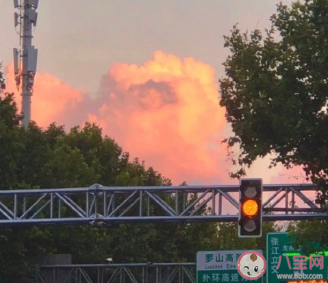 朋友之間產(chǎn)生吃醋感正常嗎 朋友之間為什么也會吃醋