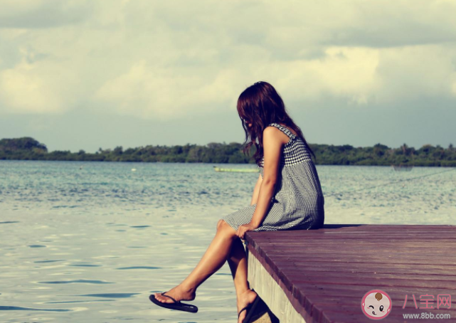 當被周圍人孤立排擠該如何漂亮反擊 被團體孤立了怎么辦 當被周圍人孤立排擠該如何漂亮反擊 被團體孤立了怎么辦