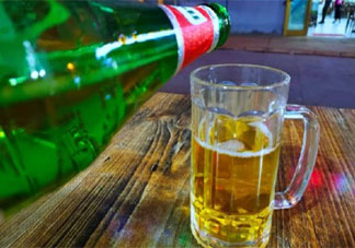 啤酒為什么令人發胖 為什么會說喝啤酒長胖