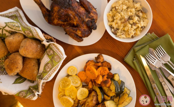 過期食物對人體傷害有多大 哪些些食物過期就要扔掉