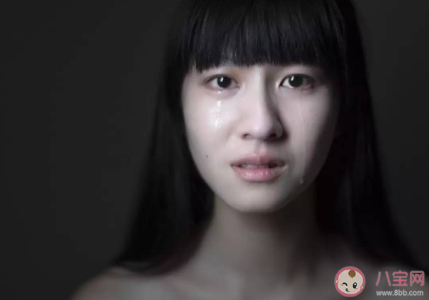 哭對身體有何好處和壞處 長期不流淚的人會怎樣 哭對身體有何好處和壞處 長期不流淚的人會怎樣