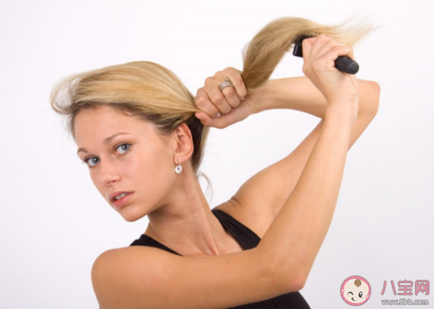 為什么身上的毛有直有彎 人體的陰毛為什么是彎曲的