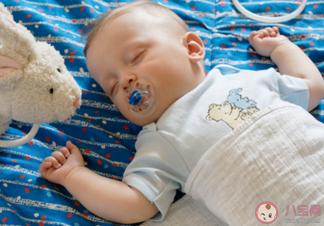 什么情況下給寶寶用安撫奶嘴 幫寶寶戒除安撫奶嘴怎么安慰鼓勵 什么情況下給寶寶用安撫奶嘴 幫寶寶戒除安撫奶嘴怎么安慰鼓勵