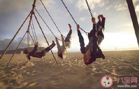 一個女生沒有閨蜜沒有朋友正常嗎 獨自生活的女生是否會覺得孤獨 一個女生沒有閨蜜沒有朋友正常嗎 獨自生活的女生是否會覺得孤獨