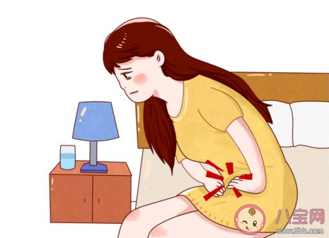 女生在月經(jīng)期淋雨了會造成閉經(jīng)嗎 來月經(jīng)淋雨了該怎么辦