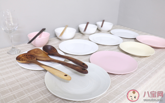 洗餐具有哪些錯誤清潔方式 怎么洗碗避免健康問題 洗餐具有哪些錯誤清潔方式 怎么洗碗避免健康問題