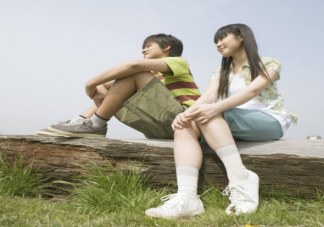 家長如何對待孩子戀愛 如何培養良好的愛情觀