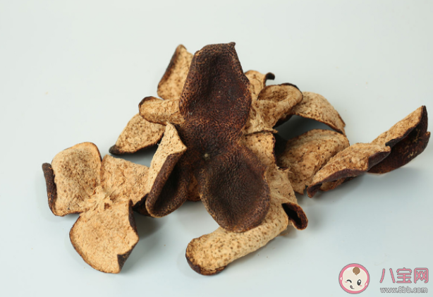 陳皮就是橘子皮嗎 鮮橘皮泡水喝好嗎 陳皮就是橘子皮嗎 鮮橘皮泡水喝好嗎