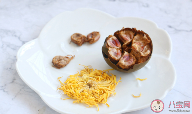 羅漢果怎么泡水喝 羅漢果和哪些食物搭配效果好