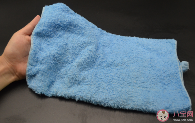 純棉毛巾為什么很容易臭 如何解決毛巾發黃的問題