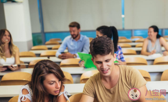 上大學(xué)之后真的就輕松了嗎 大學(xué)不要再假裝努力了