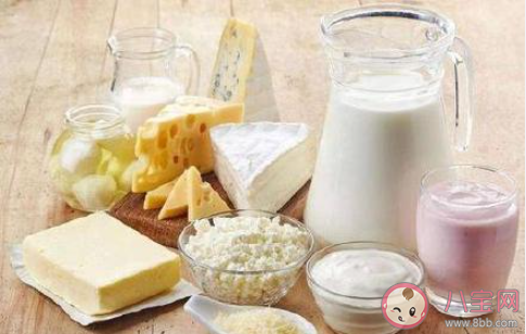 天天喝牛奶真的能長高嗎 怎樣才能讓孩子長高 天天喝牛奶真的能長高嗎 怎樣才能讓孩子長高