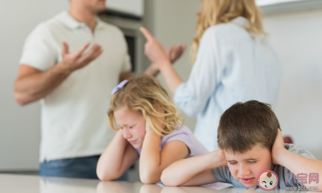 什么樣的孩子容易走入極端 父母給孩子什么樣的愛更利于成長 什么樣的孩子容易走入極端 父母給孩子什么樣的愛更利于成長