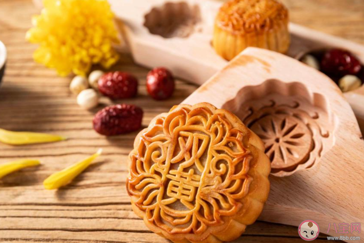 提前收到中秋節(jié)月餅的感言一句話 提前收到月餅發(fā)朋友圈感受說說