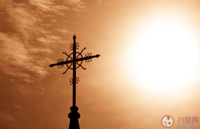 我學(xué)著一個(gè)人一整天都不失落是什么歌 《自?shī)首詷?lè)》完整版歌詞在線聽(tīng)歌