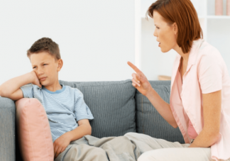 什么樣的家庭容易培養出媽寶男 如何避免把孩子養成媽寶男