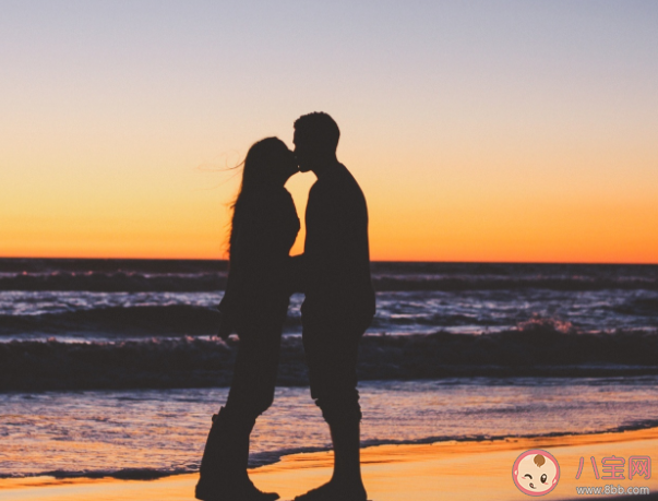 很愛你的人真能忍住很久不聯系嗎 怎么忍住不聯系一個人