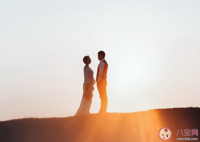 很愛你的人真能忍住很久不聯系嗎 怎么忍住不聯系一個人