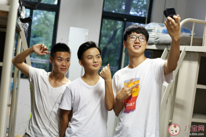 大學室友的關系真的重要嗎 怎樣看待大學宿舍的人際關系