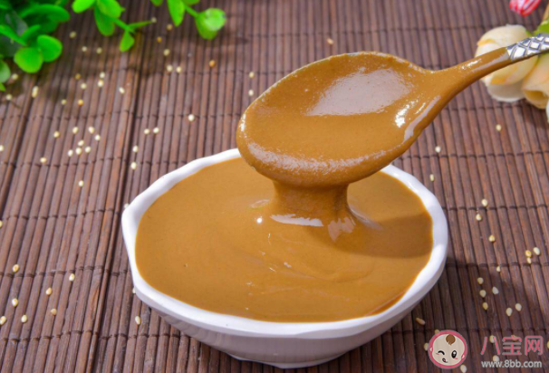 芝麻醬買純的還是混合的 芝麻醬分層還能吃嗎 芝麻醬買純的還是混合的 芝麻醬分層還能吃嗎