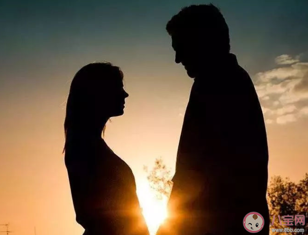 如何擺脫對戀人的過度依賴 戀愛中過度依賴戀人怎么辦 如何擺脫對戀人的過度依賴 戀愛中過度依賴戀人怎么辦