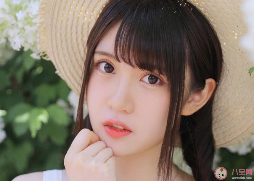 眼睛里沒有光的朋友圈文案句子 眼睛沒有光的心情說說句子