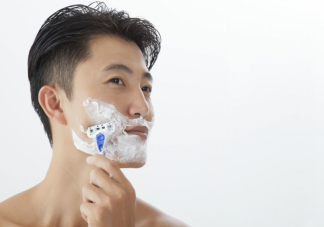 刮胡子越頻繁人越長壽嗎 胡子長得快說明了什么
