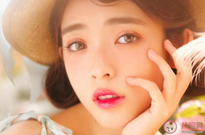 幽默是女生戀愛的加分項嗎 幽默的女性會被異性認為是不性感嗎 幽默是女生戀愛的加分項嗎 幽默的女性會被異性認為是不性感嗎