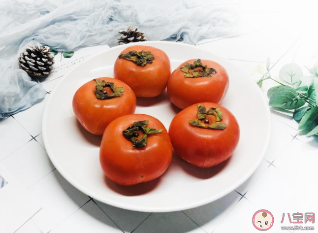 吃柿子為什么會導致胃石癥 吃柿子要注意什么 吃柿子為什么會導致胃石癥 吃柿子要注意什么