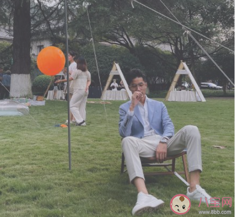 戀愛和工作沖突嗎 如何平衡戀愛和工作 戀愛和工作沖突嗎 如何平衡戀愛和工作