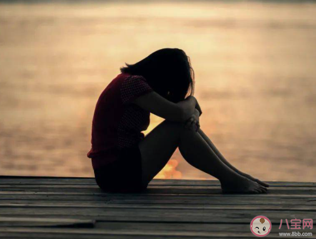 情緒低落找人傾訴還是自我消化 感覺情緒低落的時候該怎么辦 情緒低落找人傾訴還是自我消化 感覺情緒低落的時候該怎么辦
